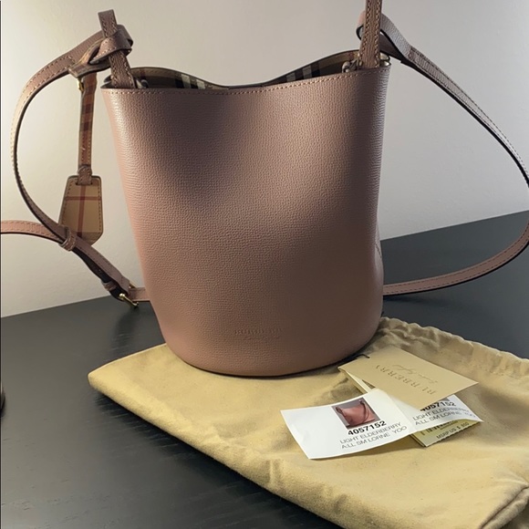 burberry lorne crossbody bag